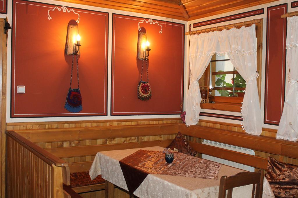 Guest House Maria Koprivštica Exteriér fotografie