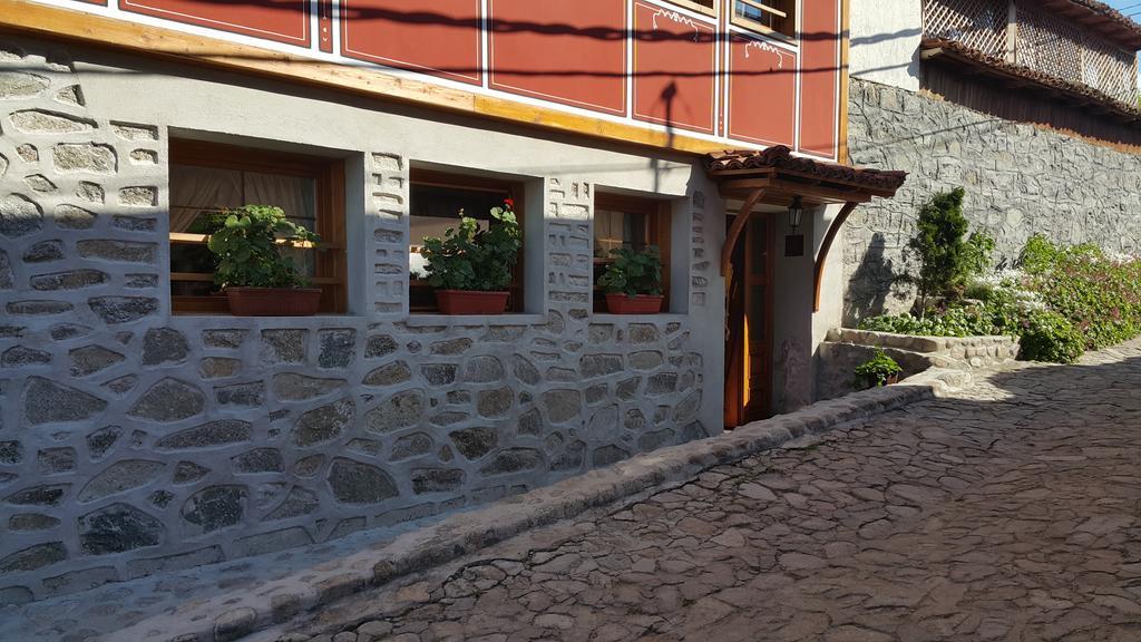 Guest House Maria Koprivštica Exteriér fotografie